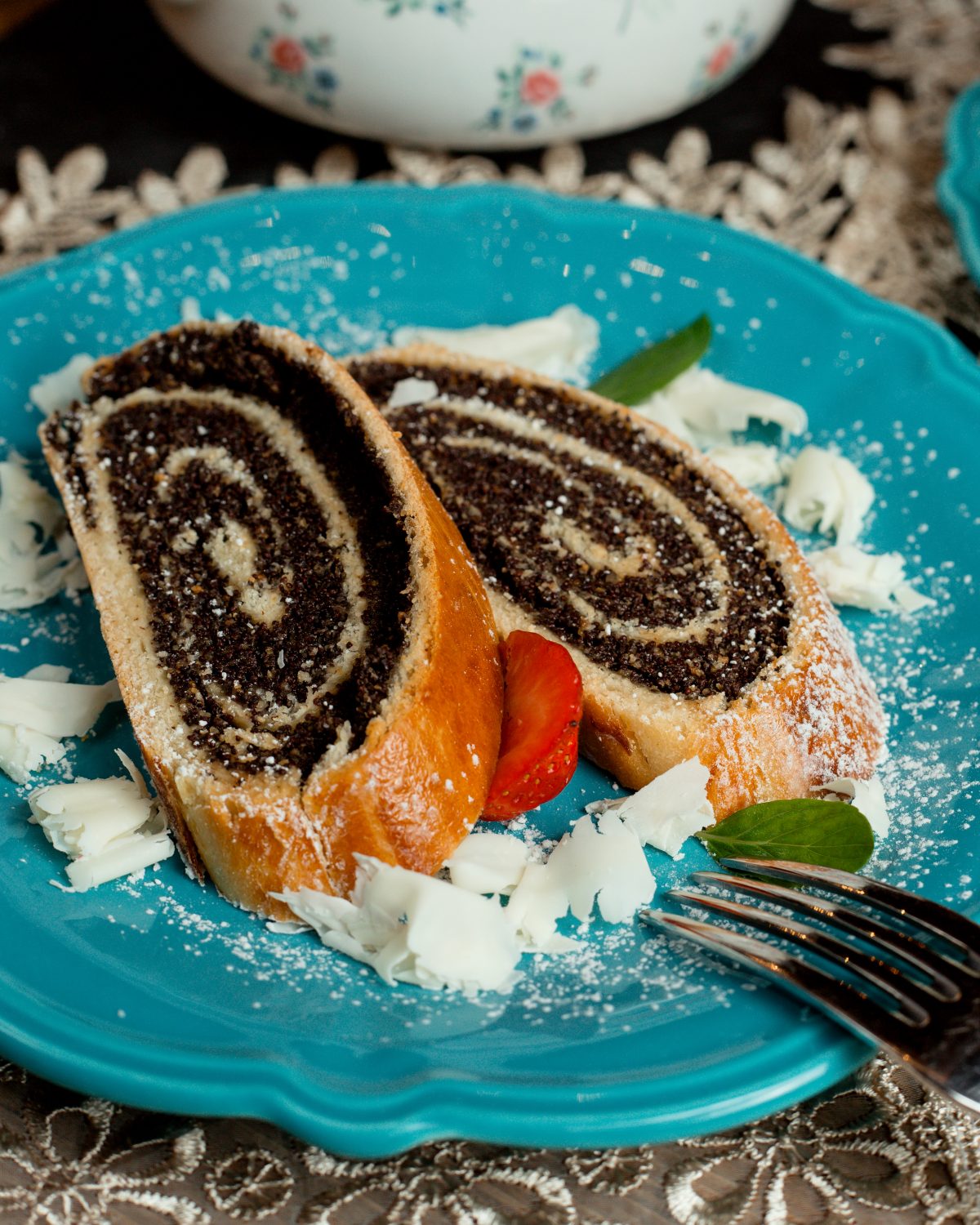 chocolade roulets on the table under white powder