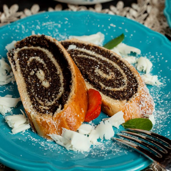 chocolade roulets on the table under white powder