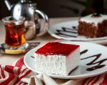 dessert ptichye moloko with berry jam side view