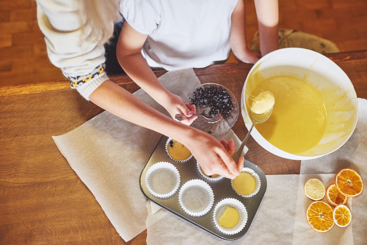 Making muffins and molding in molds