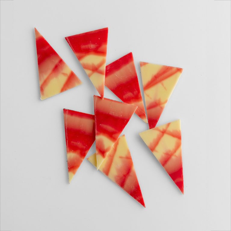 pesla ukrasi 2026 118674